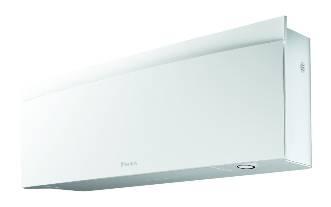 Daikin Emura – Wit